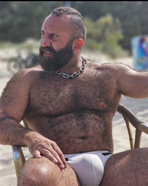 M On Twitter No Hairybearlover6 Este Bear Todo Peludo Mostrando Seu