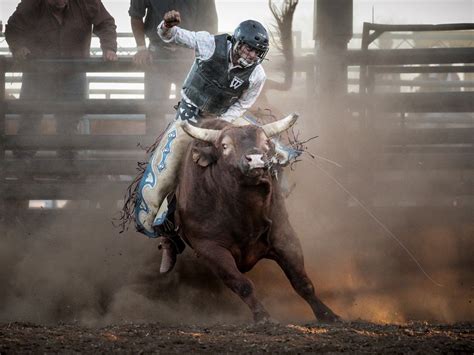 Pbr Cooper Tires Invitational Pbr Bull Riding On Tv Channels And