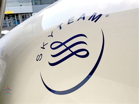 Thiết kế logo skyteam đẹp và chuyên nghiệp tại Hà Nội