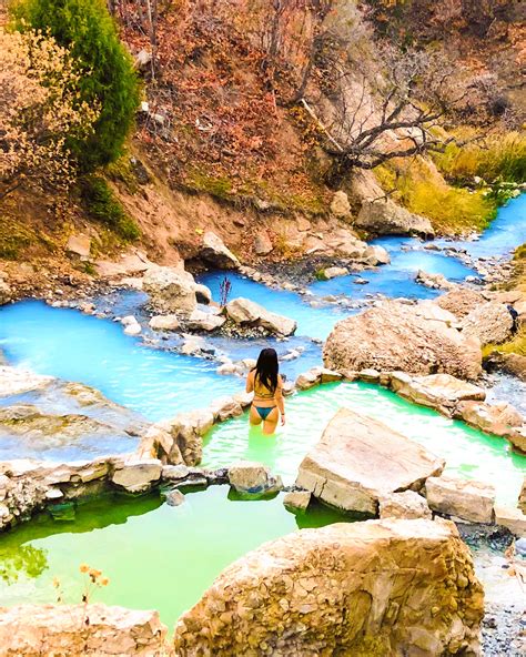 Hiking to Fifth Water Hot Springs – Travel Jeanieous