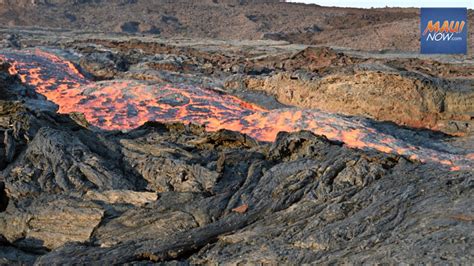 New Breakout At Mauna Loa Flow Front Slows The Advance Of Lava Towards Highway Maui Now