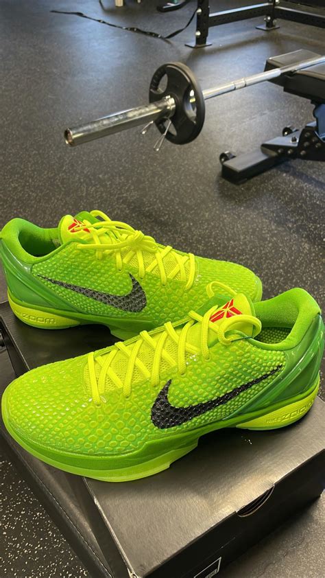 New Gym Shoe Kobe Grinch 6 Protro 🐍 Rsneakers