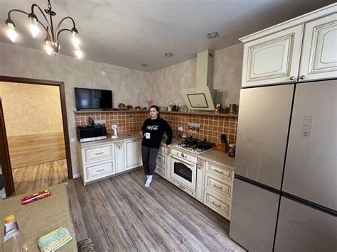 Сэкономила на кухонном гарнитуре примерно полцены, отказавшись от ...