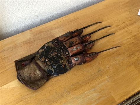 The DEFINITIVE FREDDY KRUEGER glove thread | Page 4 | RPF Costume and