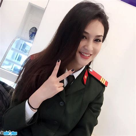 Hot girl Đậu Thùy An