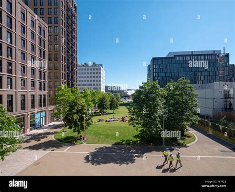 Kings Cross redevelopment Stock Photo - Alamy