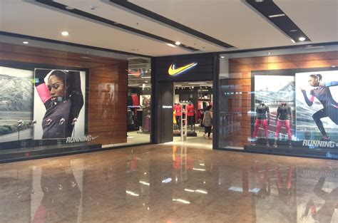 Nike amplia i renova la seva botiga al Gran Jonquera El Gerió Digital