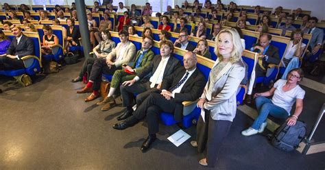 Hoe Zit Het Met Racisme Op Scholen En Universiteiten De Volkskrant