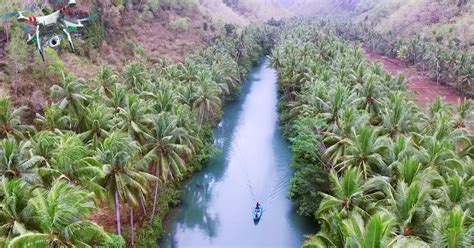 Sungai Maron Pacitan - Review Singkat, Biaya Sewa Perahu, dan Tiket Masuk - Hailiat.Com