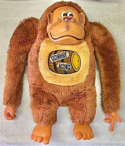 Vintage Nintendo Donkey Kong Plush Mantle Auctioneer