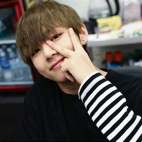 Literally Just 80 Photos Of BTS V's Signature V Sign - Koreaboo