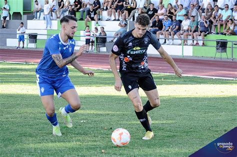 Maracena Y Huétor Tájar Se Reparten Los Puntos En Un Aguerrido Derbi 0 0