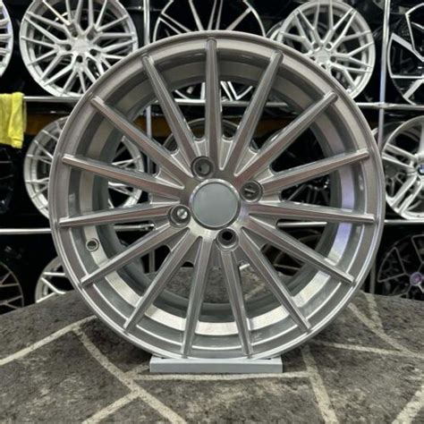 15 İnç 4x100 VOSSEN Jant Modeli Jant Burada