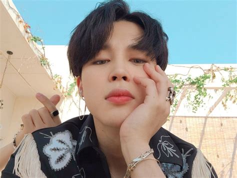 Bts Jimin Selca Bts Jimin Tops All Twitter Trends By Posting 3