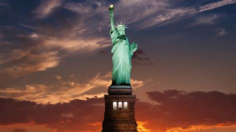 The Story Behind the Poem on the Statue of Liberty | Mental Floss