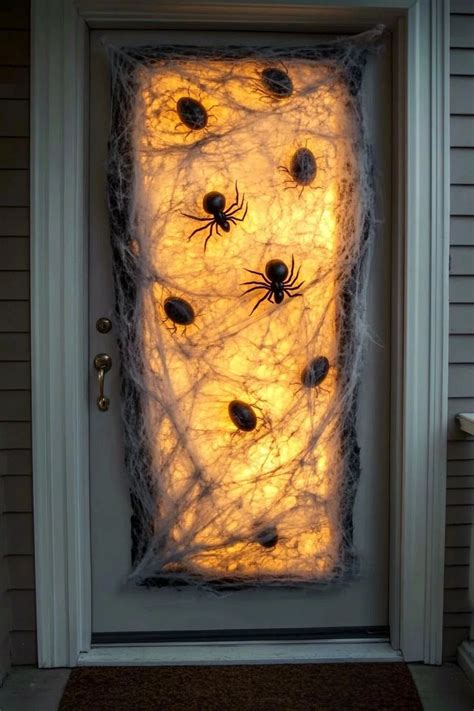 20 Unique Halloween Door Decorations For A Spooky Entrance 16 In 2024