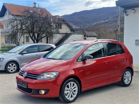 VW GOLF VI PLUS DSG 1 6 TDI 77 KW 2011 God 176755km STYLE Automobili