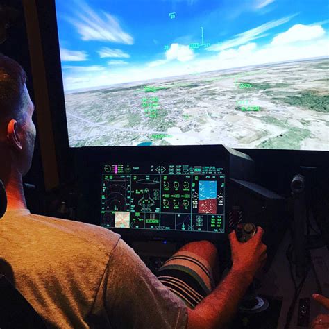 Fighter Jet Flight Simulator in Tampa Bay | Virgin Experience Gifts