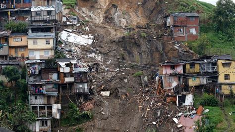 Nouveaux Glissements De Terrain En Colombie Au Moins Morts