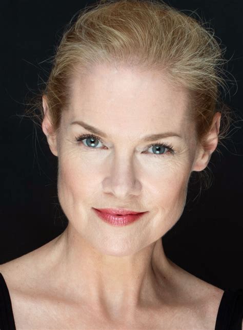 8 Hot Sexy Cynthia Preston Bikini Pics