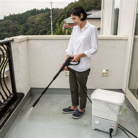 高圧洗浄機でベランダを洗うときの注意手は？気をつけたい4つのポイント Washing