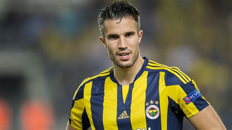 Van Persie explains departure from Man Utd | World News | Sky News