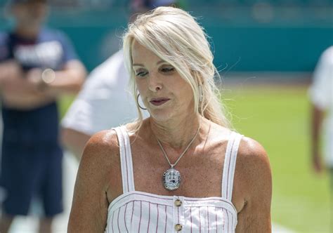 Photos Meet The Longtime Girlfriend Of Patriots Coach Bill Belichick