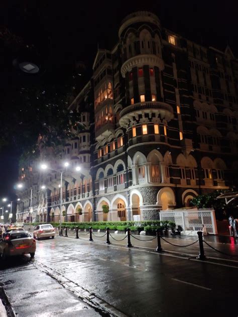 Mumbai High Streets City Life Photography Cool Places To Visit