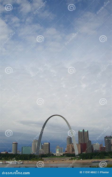 St Louis Skyline Gateway Arch Editorial Photography Image Of