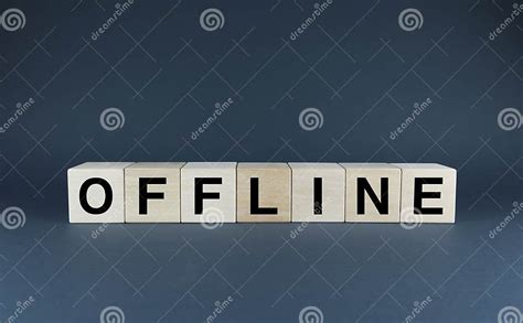 Como Se Escreve Offline - Offline. Cubos Formam a Palavra Off-line Foto de Stock - Imagem de jogo ...