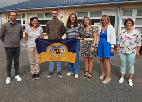 Ouverture d une 6e classe à l école Yves Duteil de Juvigny sous Andaine