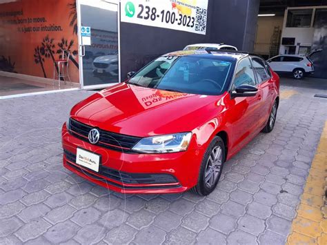 Volkswagen Jetta Trendline Tiptronic Usado 2018 Color Rojo Precio