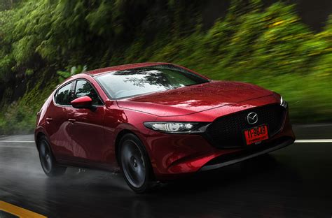 Mazda 3 Sport 2.0 SP hatchback (2019) review