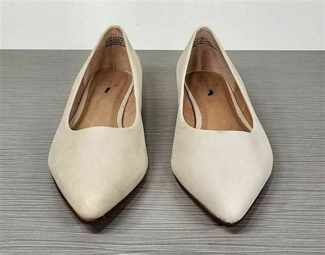 Caslon Luna Pointy Toe Flat Nude Nubuck Womens Size Gem