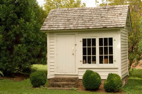 22 Beautiful Backyard Sheds to Meet Your Storage Needs | Backyard sheds, She sheds, Shed