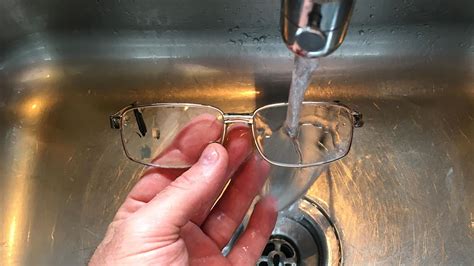 Diy Lens Cleaner For Glasses Diy Eyeglass Cleaning Solution Her Quarters Oxidation Of