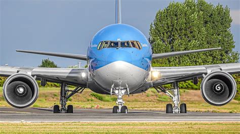 30 SUPER CLOSE UP TAKEOFFS And LANDINGS Amsterdam Schiphol Airport