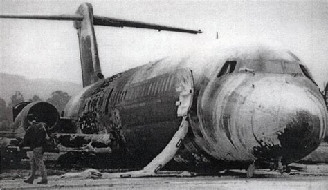 Crash of a Douglas DC-9-32 in Vigo | Bureau of Aircraft Accidents Archives