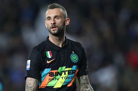 Strada In Salita Per Il Rinnovo Di Brozovic L Inter Presenta L Ultima