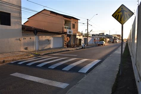 Mobilidade Urbana Novos Quebra Molas S O Instalados Em Vit Ria Da