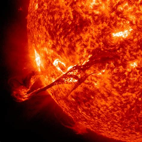 Solar Flare Explosion May Cause Geomagnetic Storms On Earth Photos