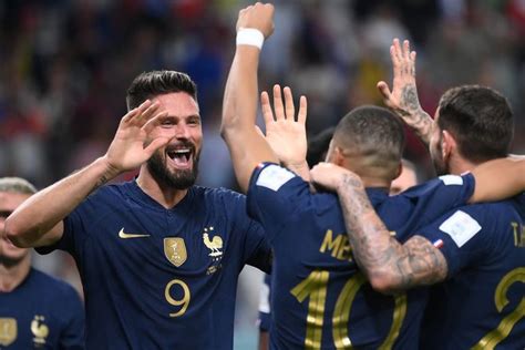 Coupe du monde les 50e et 51e buts de Giroud la réaction des Bleus