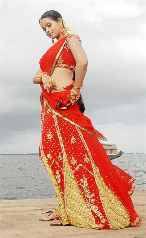 Bhavana Hot Red Saree Pics Actress Hot Gallery