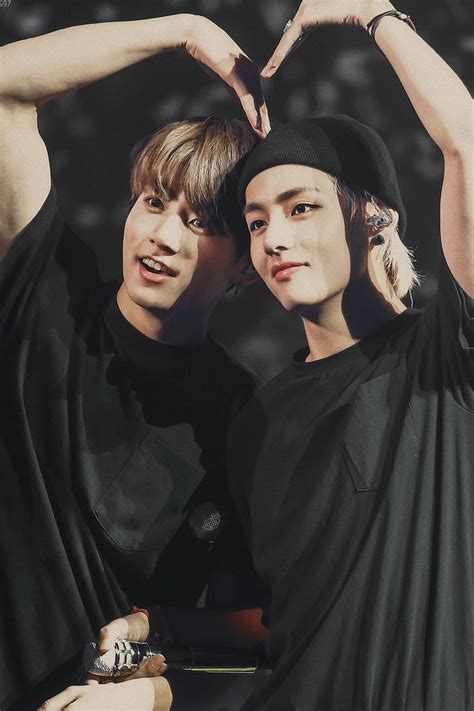 Pin By Valbl On Taekook Bts Jungkook And V Taekook Jungkook Selca