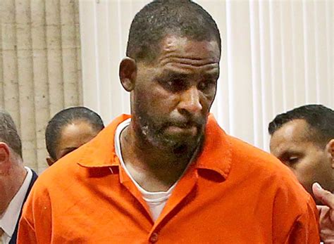 R Kelly Condamné à 20 Ans De Prison Supplémentaires