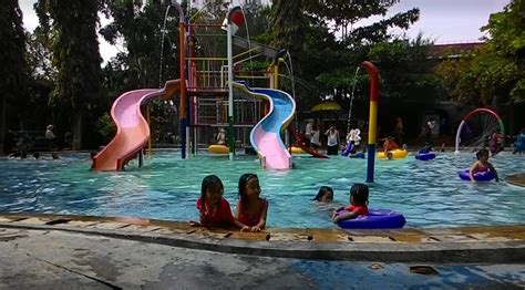 Harga Tiket Masuk Dumilah Waterpark Madiun Info Magetan