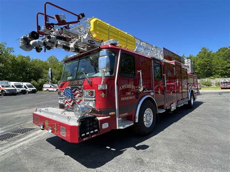 Compartment / Interior Photos: