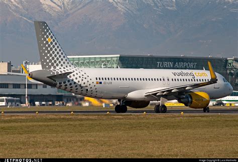 EC LVX Airbus A320 214 Vueling Luca Martinetto JetPhotos