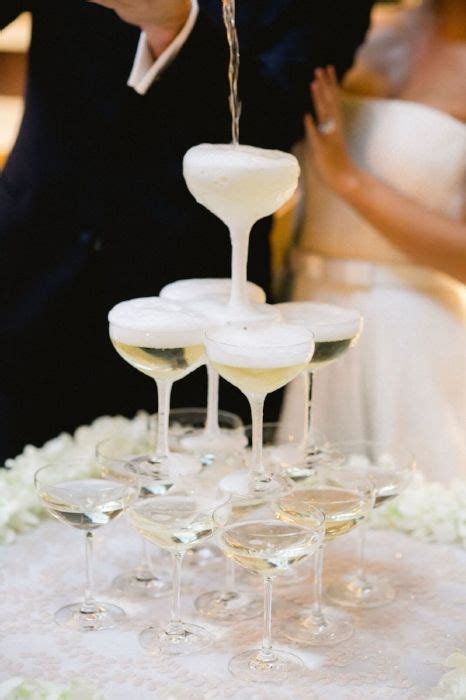 Tips To Build A Champagne Tower And Examples Weddingomania