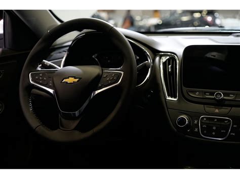 2019 Chevrolet Malibu Hybrid: 20 Interior Photos | U.S. News